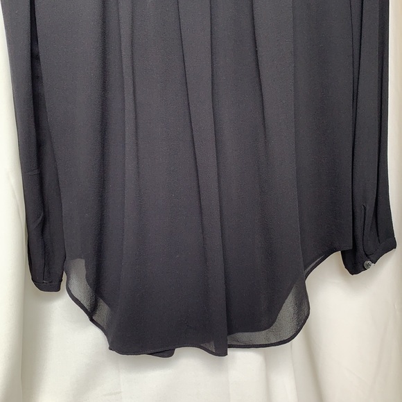Aritzia T.Babaton Silk Blouse - Picture 8 of 9